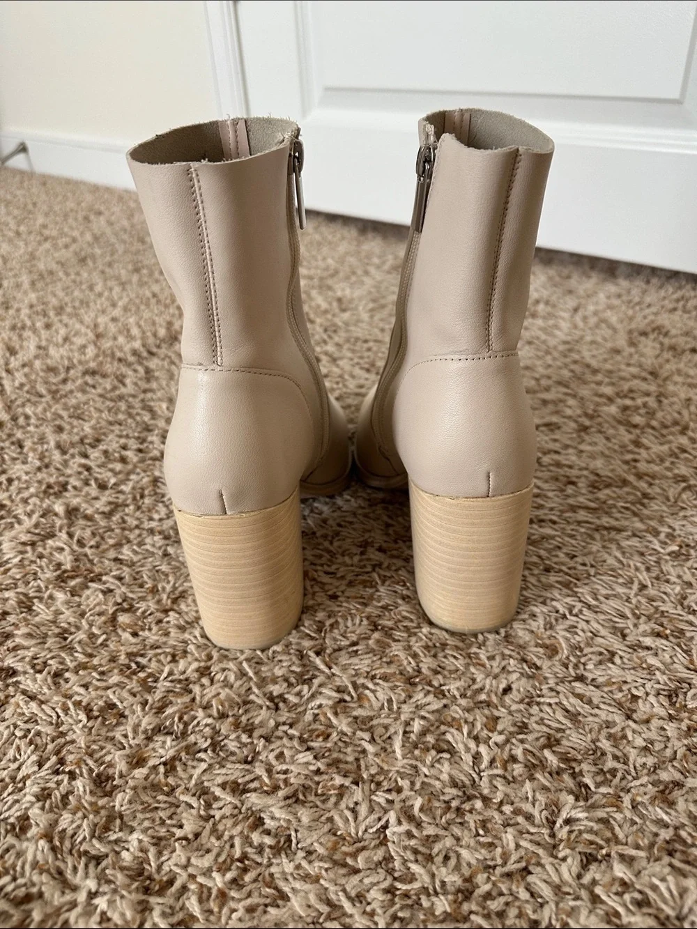 Steve Madden Calabria Bone Pointed Toe Block Heel Ankle Boots Sz 8